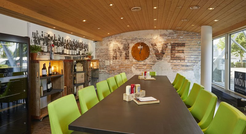 Restaurant The Move by Transfair - Uetendorf (CH) 1