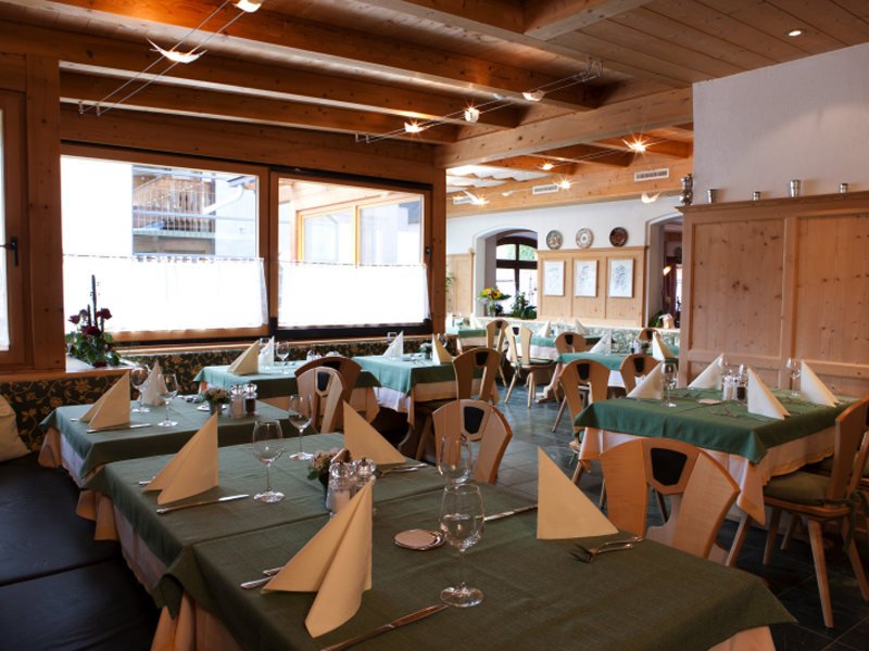 Hotel Astras - Scuol 4